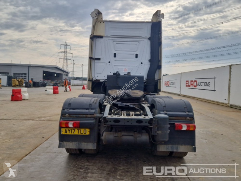 Tracteur Mercedes 2545