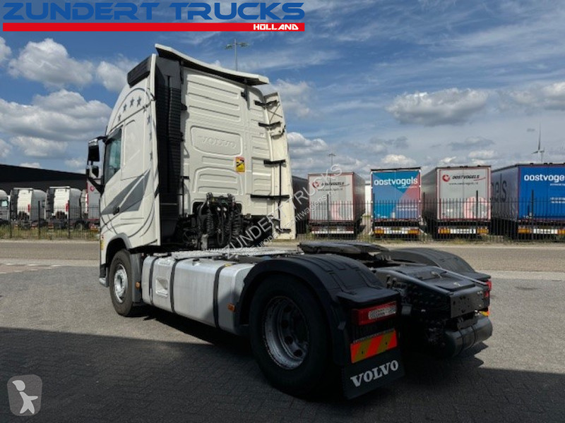 Traktor Volvo FH  GLOBETROTTER XL
