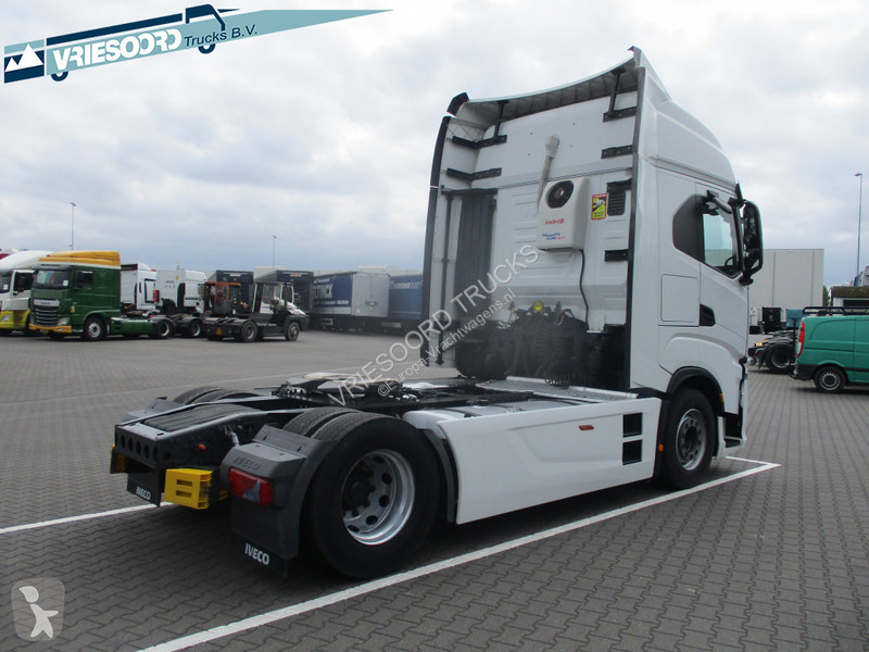 Traktor Iveco S-way 460 PK