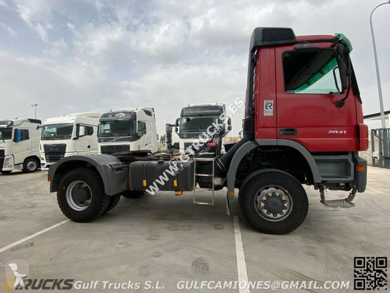 Traktor Mercedes