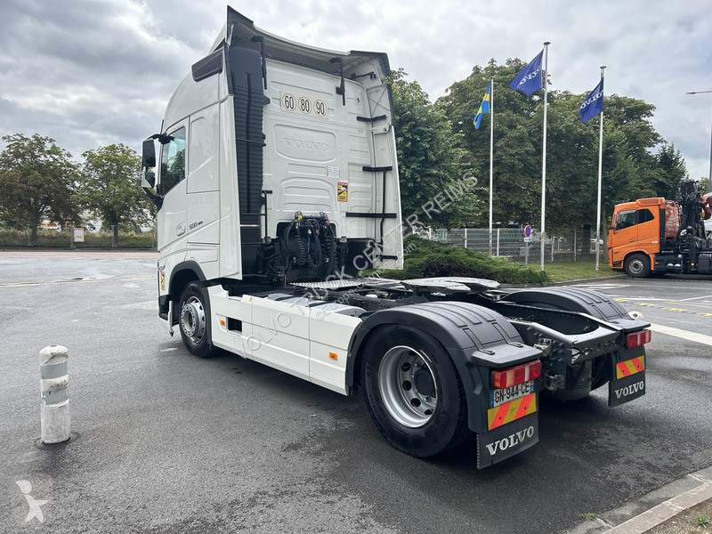 Traktor Volvo 500 ISAVE GLOBETROTTER