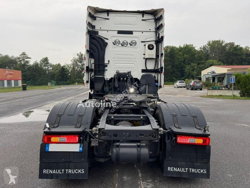 Traktor Renault  T480