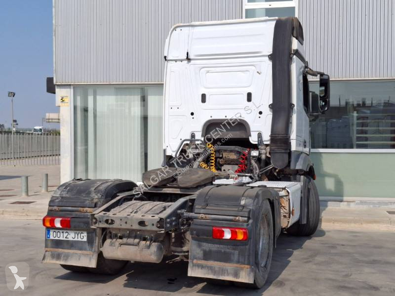 Traktor Mercedes