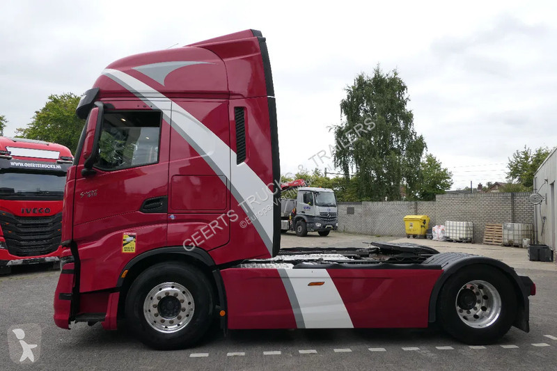 Tahač Iveco 510...
