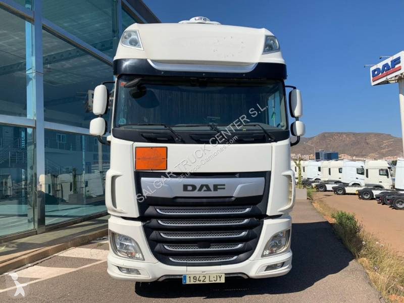 Tracteur DAF