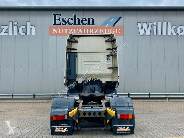Traktor Iveco AS 440...