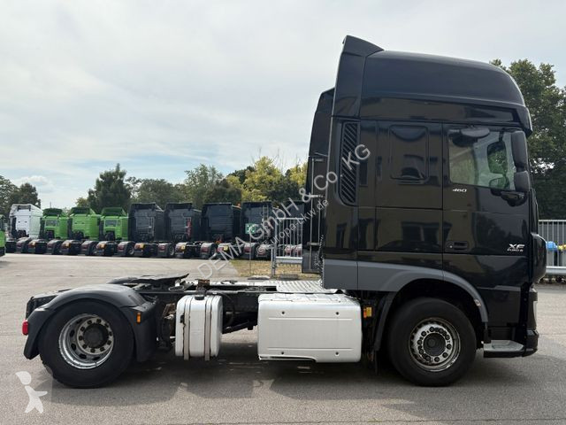 Traktor DAF...