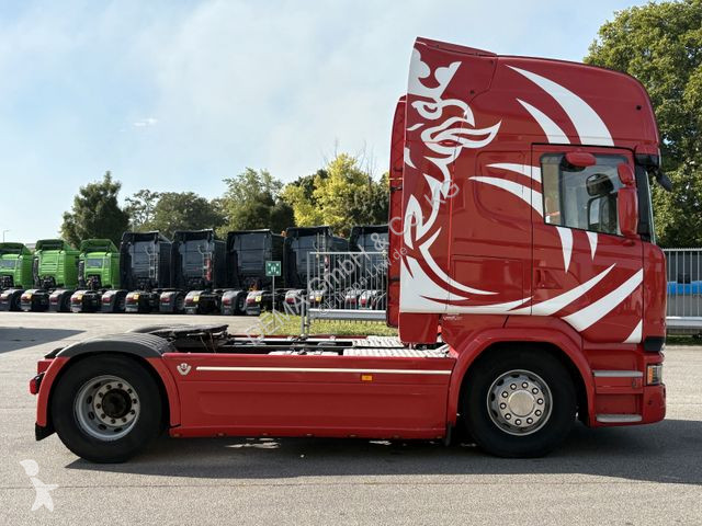 Traktor Scania...