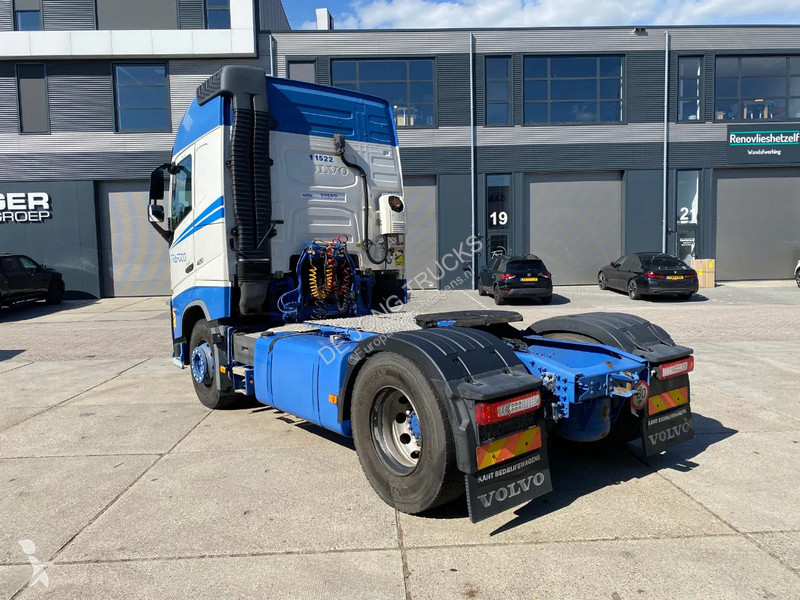 Tahač Volvo 13420 Globetrotter / ADR + PTO /...