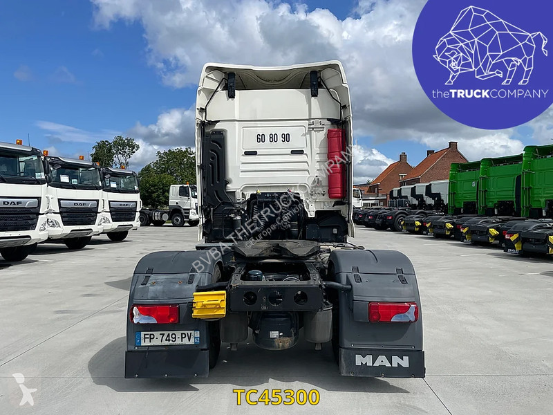 Traktor MAN 470