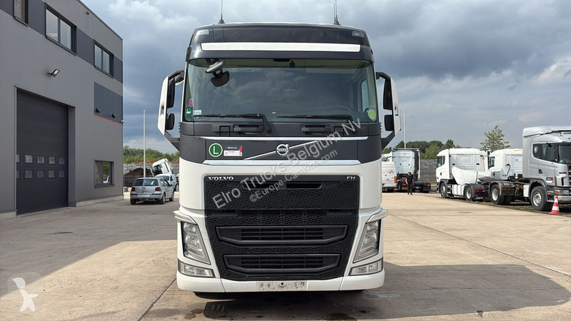Traktor Volvo FH  (CHASSIS 2015 / PERFECT...