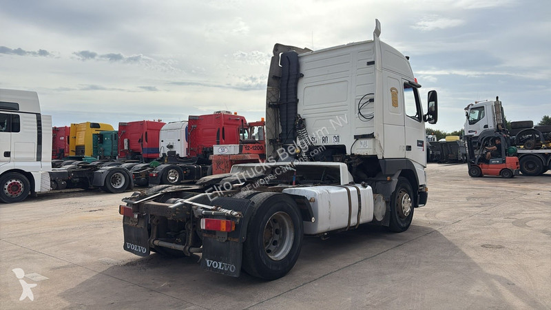 Traktor Volvo 12420 (BOITE MANUELLE / MANUAL...