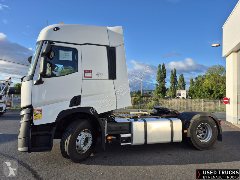 Tracteur Renault