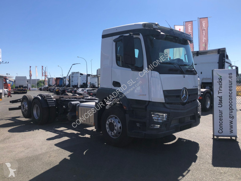 Tahač Mercedes  2643 LS 6X2