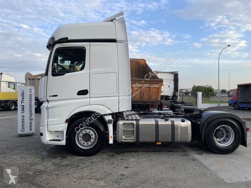 Traktor Mercedes  L 1863