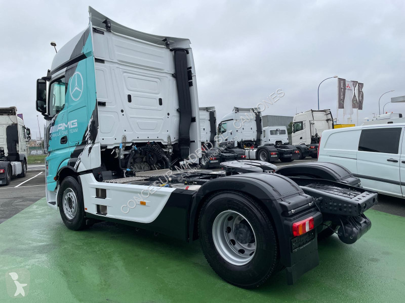 Traktor Mercedes  1851 LS
