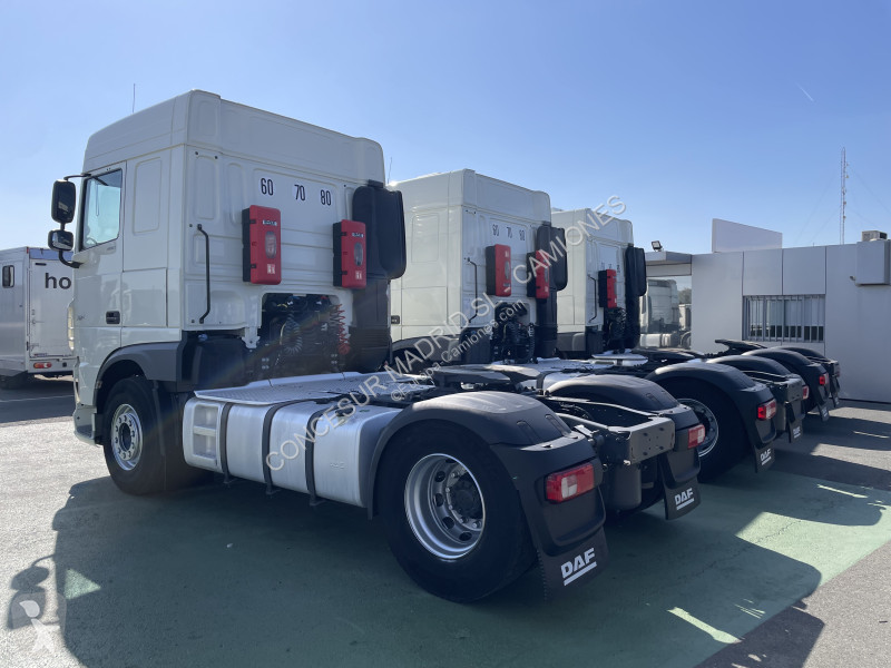 Traktor DAF  480