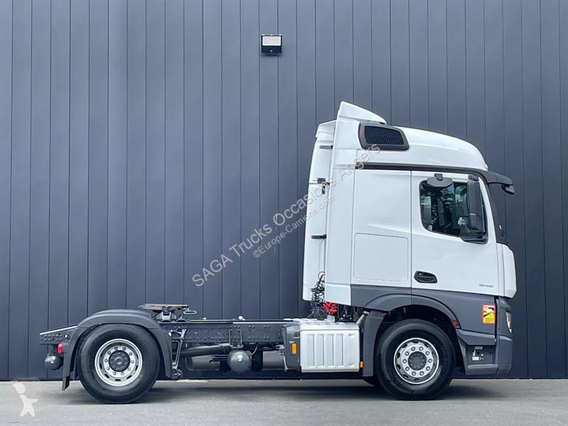 Trattore Stradale Mercedes F 1848 StreamSpace...