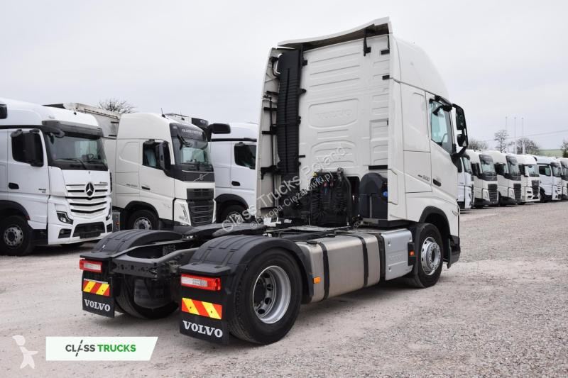 Traktor Volvo 500 Globetrotter XL