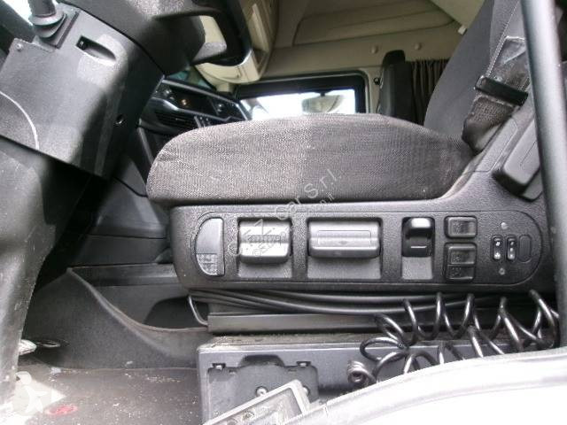 Tahač Iveco