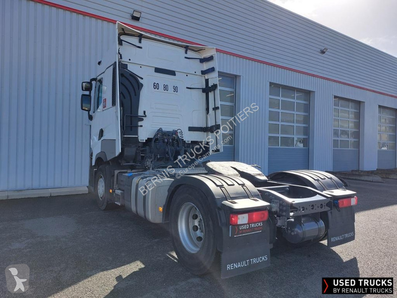 Tractor Renault