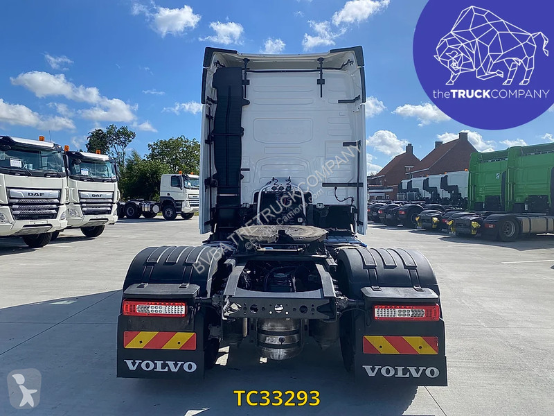 Traktor Volvo 500