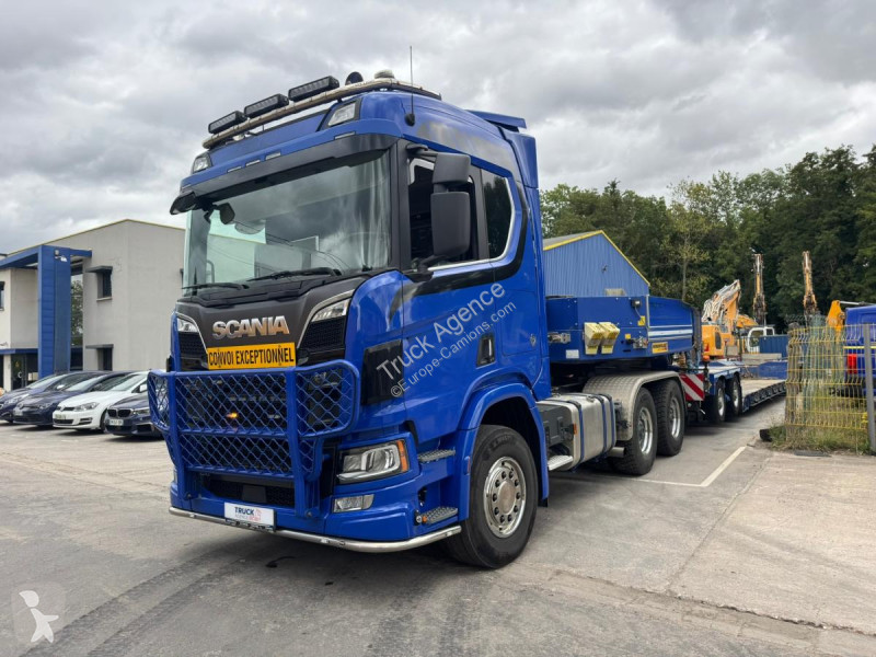 Traktor Scania V8 650 A6X4HZ C20N