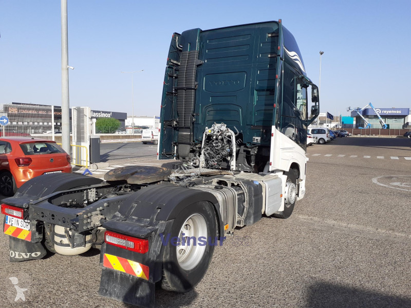 Traktor Volvo 4