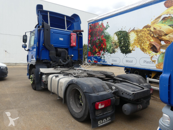 Traktor DAF CF440 FT
