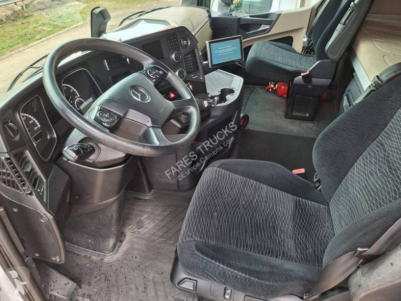 Tracteur Mercedes