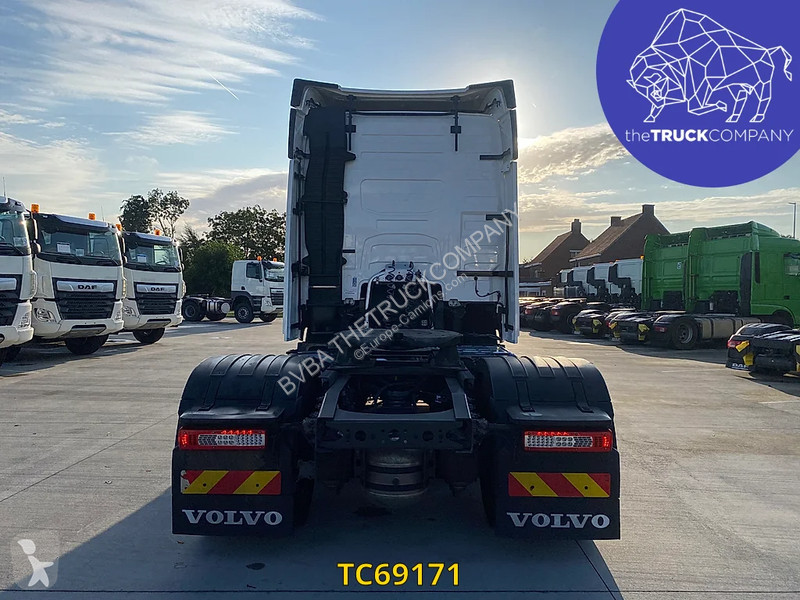 Traktor Volvo 500