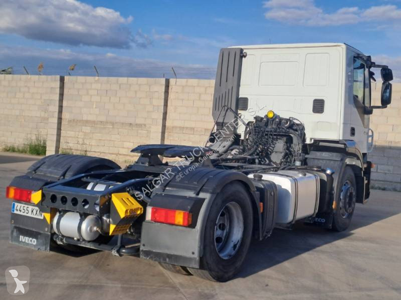 Traktor Iveco