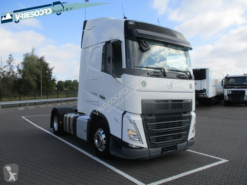 Trattore Stradale Volvo 500