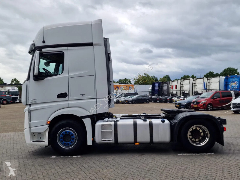 Trekker Mercedes 1851 - 4x2 - Retarder -...