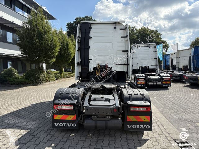 جرار Volvo 500 4x2, Globetrotter XL, Retarder,...
