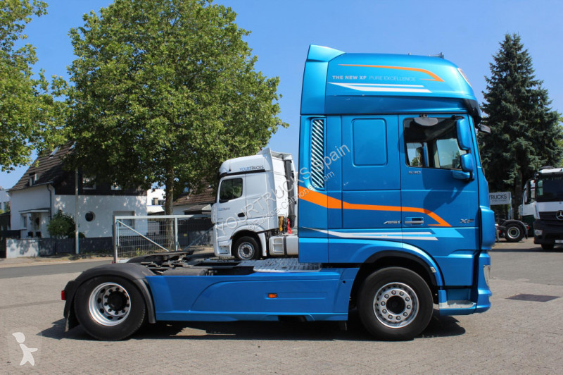 جرار DAF   530 SSC  Navi  Kühlbox  Leder...