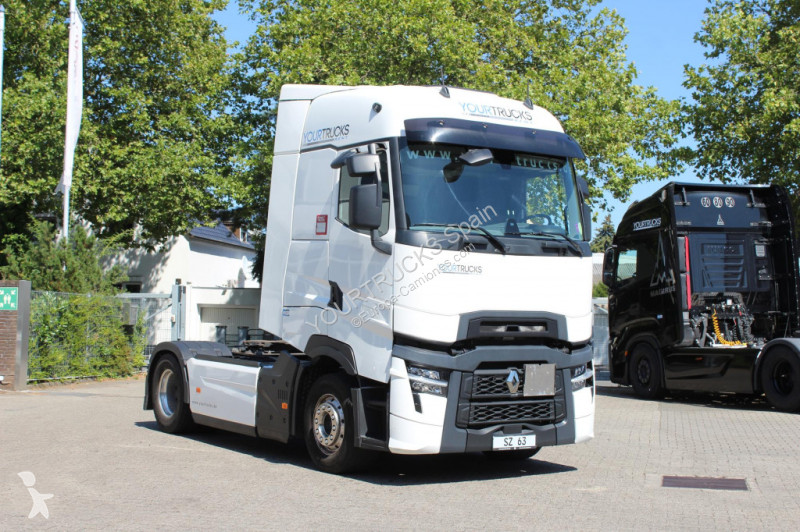 جرار Renault T520 HighSleeper Retarder Modell...