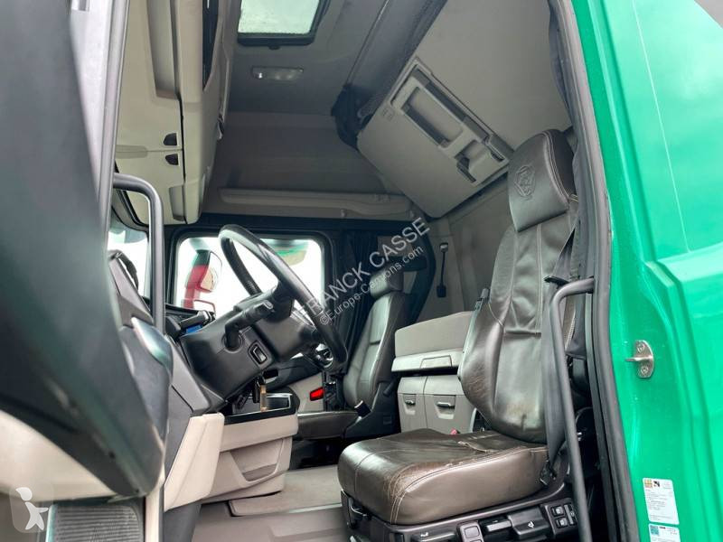 جرار Scania