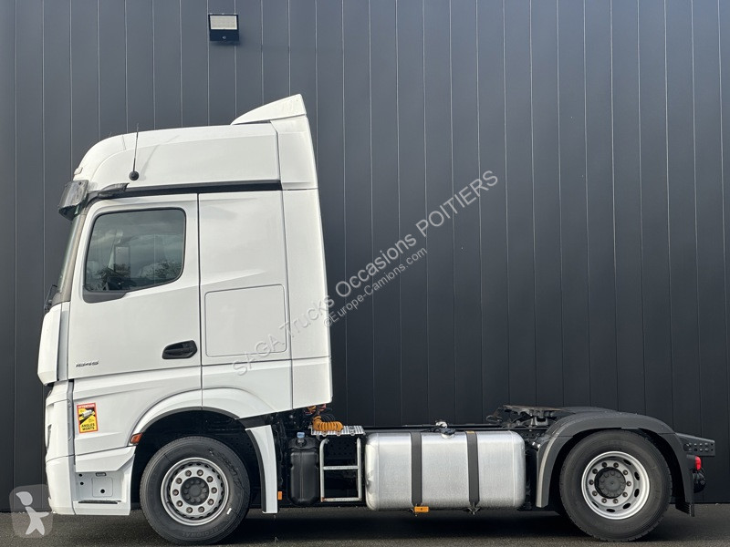 Traktor Mercedes 1845 LS 4x2 BigSpace 2.50M