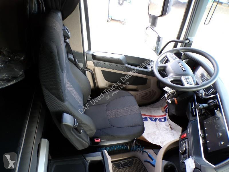 جرار DAF XG  FT 4X2