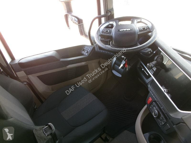 Trekker DAF XG  FT 4X2