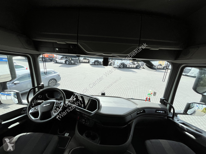 Tahač DAF XFn  FT 4X2