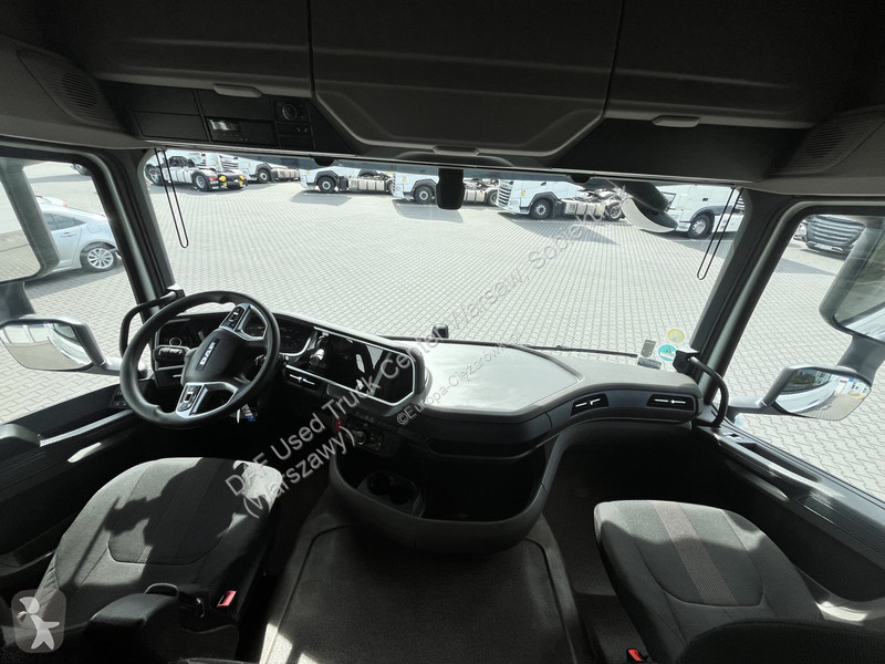 Traktor DAF XFn  FT 4X2