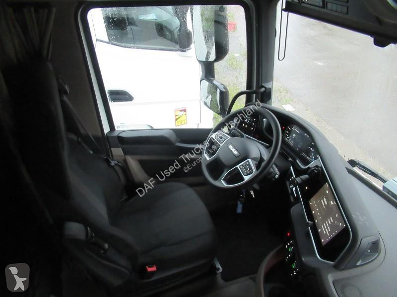 جرار DAF XG  FT 4X2
