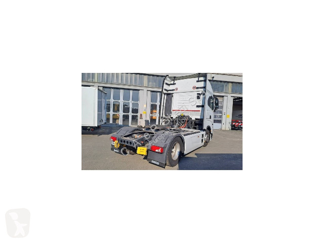جرار Iveco S-Way AS440S48T/P