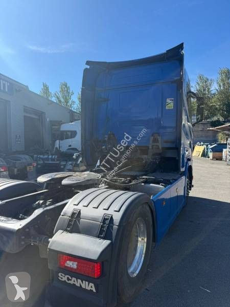 جرار Scania