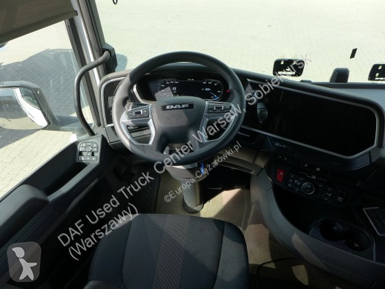 Тягач DAF XFn  FT 4X2
