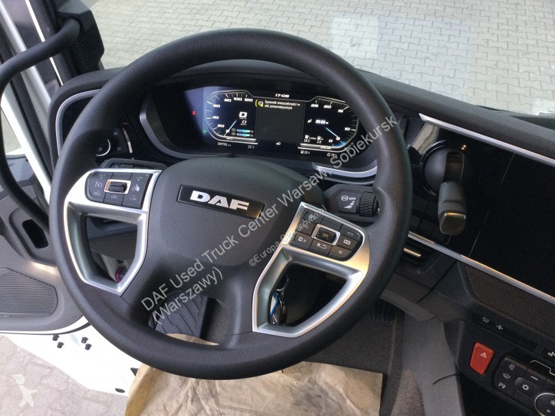Tratores DAF XFn  FT 4X2