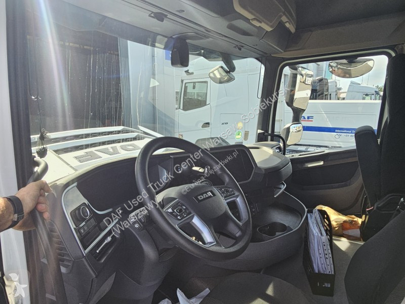 Nyergesvontató DAF n 480 FT 4X2