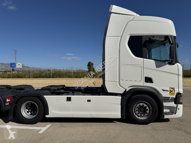 جرار Scania R 460 A4x2NA
